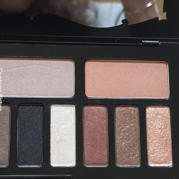 Kat Von D Shade + Light GLIMMER Eye Contour Palette - Picture 5 of 8